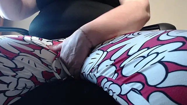 JoannaAndNeighbour online show from March 7, 1:51 pm