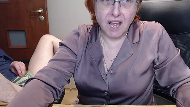 JoannaAndNeighbour online show from March 8, 4:28 pm