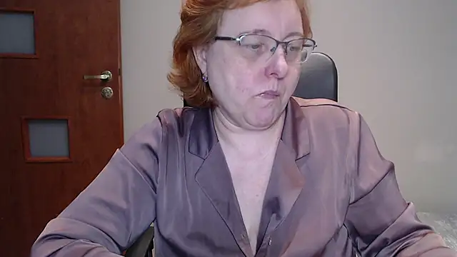 JoannaAndNeighbour online show from March 21, 5:02 pm