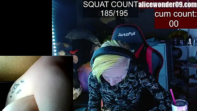 alicewonder09 online show from February 11, 5:26 am