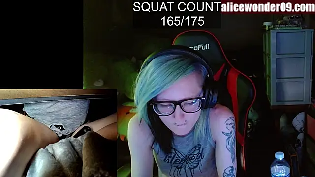 alicewonder09 online show from March 6, 5:14 am