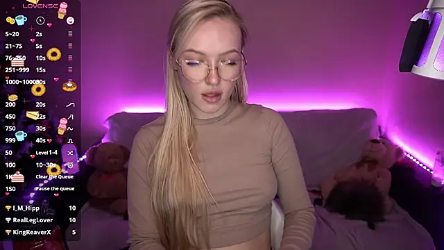 AmandaFiree online show from December 30, 3:24 pm