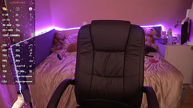 AmandaFiree online show from February 12, 10:03 am