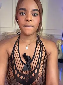 Snapshot of shannol_ryan chatting on February 14, 4:58 am shannol ryan online show from February 14, 4:58 am