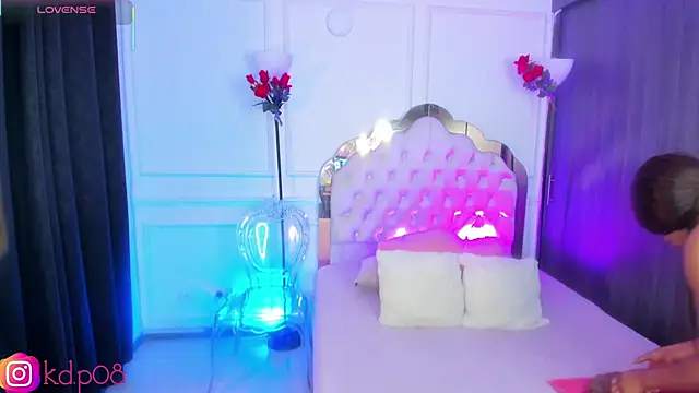 Snapshot of shannol_ryan chatting on September 10, 1:38 am shannol ryan online show from September 10, 1:38 am