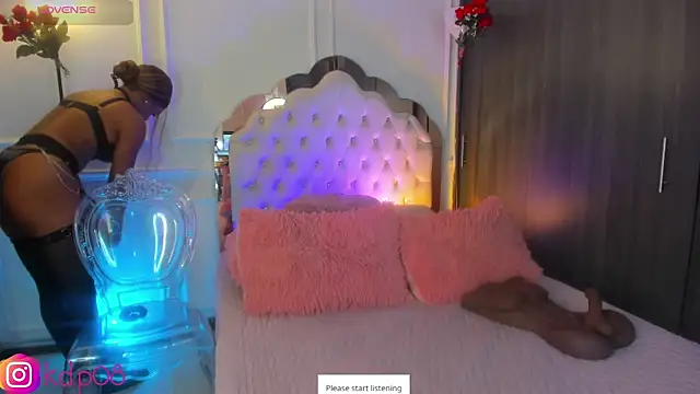 Snapshot of shannol_ryan chatting on September 25, 12:47 am shannol ryan online show from September 25, 12:47 am