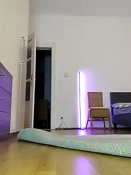 Snapshot of Viola_sweet_honey chatting on January 19, 6:32 pm Viola sweet honey online show from January 19, 6:32 pm