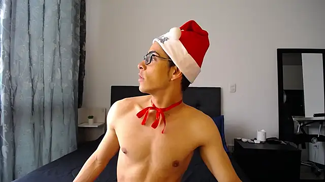 aodaboyyy online show from December 24, 1:17 pm