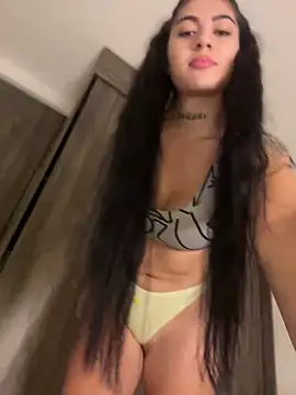 Sarasanders 4 online show from December 11, 12:12 am