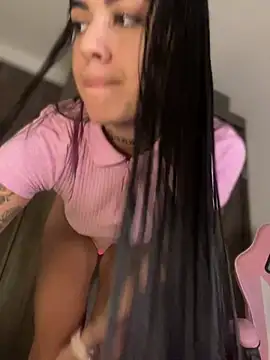 Sarasanders 4 online show from December 12, 1:21 am