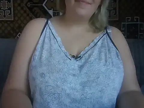 Diana Britt online show from September 14, 5:28 am