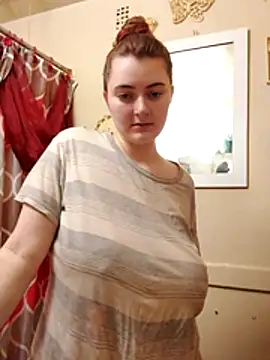 Snowbunnycake 131 online show from December 11, 11:30 am