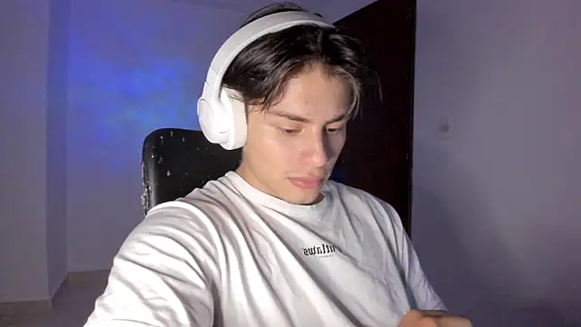 Giordano Russo online show from September 26, 2:48 am