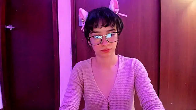  Lunnaa  online show from March 3, 12:48 am