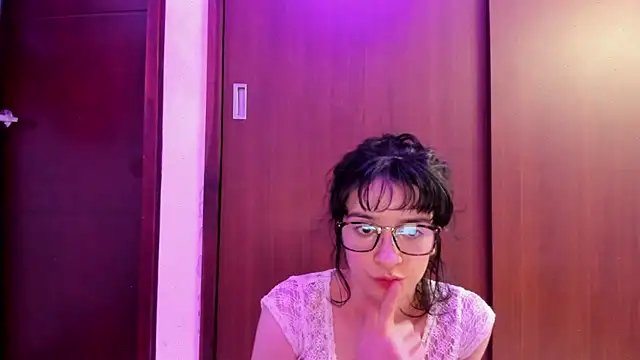  Lunnaa  online show from March 15, 4:13 am