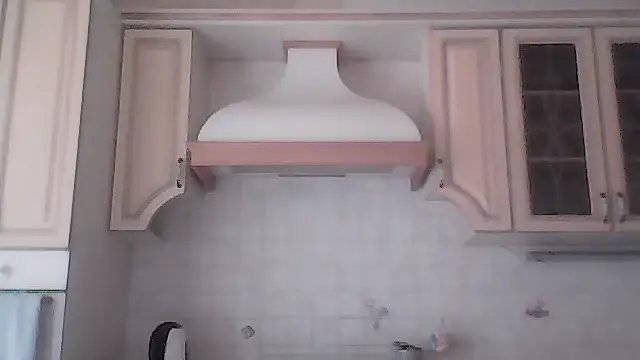 Snapshot of CassandraGood chatting on October 22, 6:46 am CassandraGood online show from October 22, 6:46 am