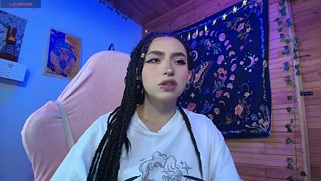 valenor  online show from November 19, 2:55 am