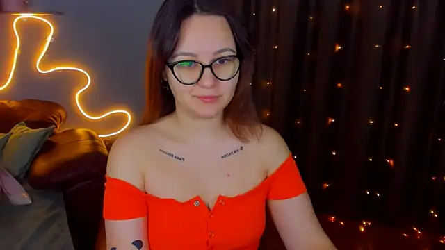 EsterLogan online show from January 15, 5:40 am