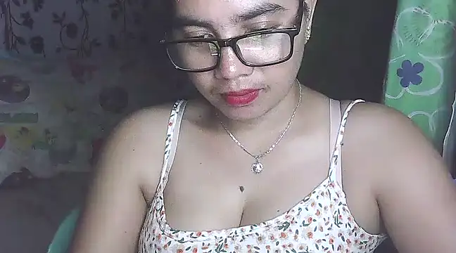 lovely samxxx24 online show from February 10, 8:20 am