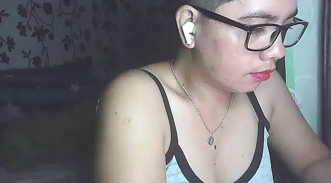 lovely samxxx24 online show from February 25, 1:09 am