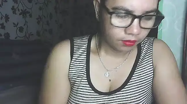 lovely samxxx24 online show from February 25, 7:03 pm