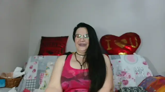 x  KHALEESI  x online show from December 25, 11:20 pm