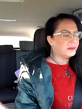 x  KHALEESI  x online show from January 16, 8:00 am