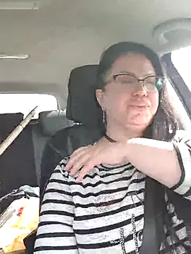 x  KHALEESI  x online show from March 10, 12:48 pm