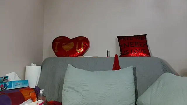 x  KHALEESI  x online show from October 31, 2:51 pm