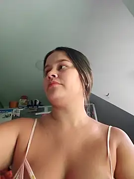 sweet lucia online show from December 1, 2:11 pm