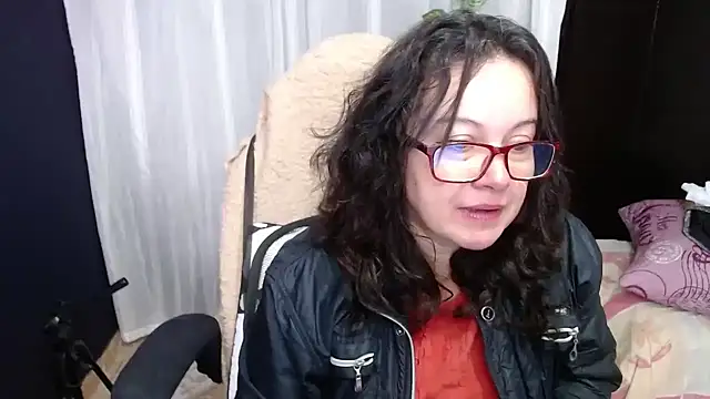 Snapshot of Sonialorens_ chatting on January 8, 12:37 pm Sonialorens online show from January 8, 12:37 pm