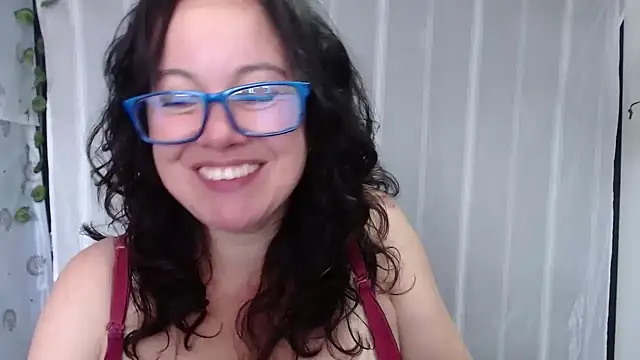 Snapshot of Sonialorens_ chatting on January 21, 6:12 pm Sonialorens online show from January 21, 6:12 pm