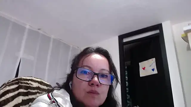 Snapshot of Sonialorens_ chatting on February 1, 3:18 pm Sonialorens online show from February 1, 3:18 pm