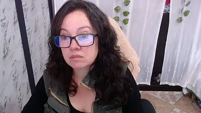 Snapshot of Sonialorens_ chatting on March 5, 3:51 pm Sonialorens online show from March 5, 3:51 pm