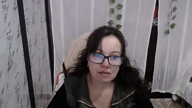 Snapshot of Sonialorens_ chatting on March 5, 8:42 pm Sonialorens online show from March 5, 8:42 pm
