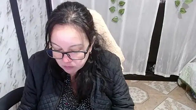 Snapshot of Sonialorens_ chatting on March 11, 12:28 pm Sonialorens online show from March 11, 12:28 pm