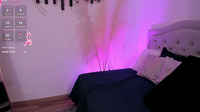 LaraBaker online show from March 11, 3:12 pm