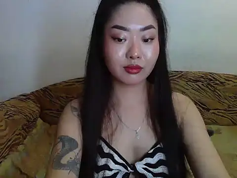 Snapshot of Aleksa_Blackdream chatting on December 2, 8:52 am Aleksa Blackdream online show from December 2, 8:52 am