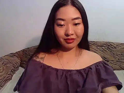 Snapshot of Aleksa_Blackdream chatting on December 17, 8:34 am Aleksa Blackdream online show from December 17, 8:34 am