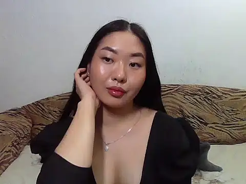 Snapshot of Aleksa_Blackdream chatting on January 29, 8:35 pm Aleksa Blackdream online show from January 29, 8:35 pm