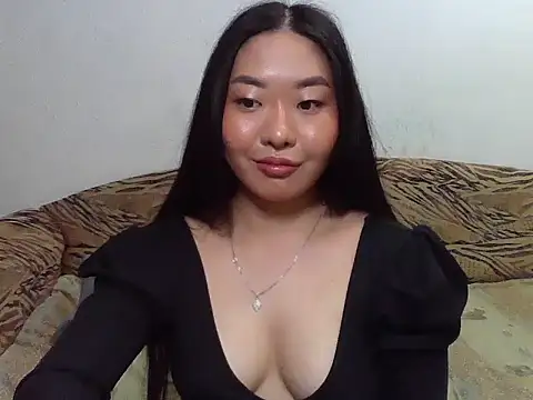 Snapshot of Aleksa_Blackdream chatting on February 7, 3:45 am Aleksa Blackdream online show from February 7, 3:45 am
