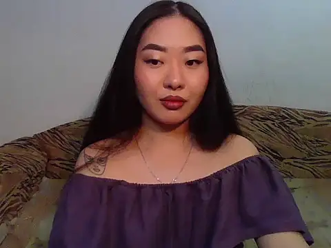Snapshot of Aleksa_Blackdream chatting on October 1, 11:38 am Aleksa Blackdream online show from October 1, 11:38 am