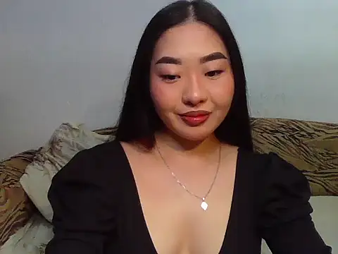 Snapshot of Aleksa_Blackdream chatting on October 19, 8:48 am Aleksa Blackdream online show from October 19, 8:48 am