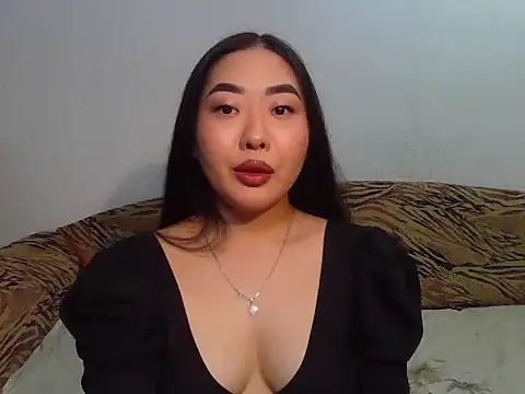 Snapshot of Aleksa_Blackdream chatting on October 21, 4:35 am Aleksa Blackdream online show from October 21, 4:35 am