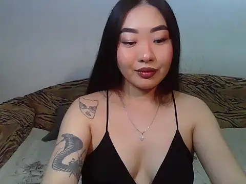 Snapshot of Aleksa_Blackdream chatting on October 23, 5:51 am Aleksa Blackdream online show from October 23, 5:51 am