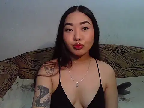 Snapshot of Aleksa_Blackdream chatting on October 30, 5:13 pm Aleksa Blackdream online show from October 30, 5:13 pm