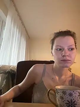 MaryHiggins online show from January 30, 7:50 am