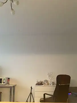 MaryHiggins online show from January 30, 10:50 am