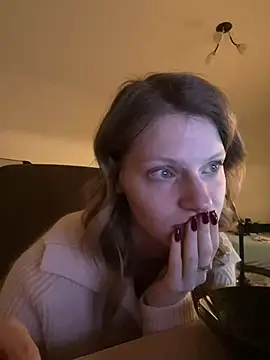 MaryHiggins online show from February 3, 5:03 pm