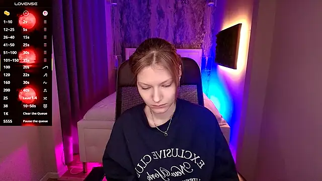 MaryHiggins online show from February 28, 7:48 am